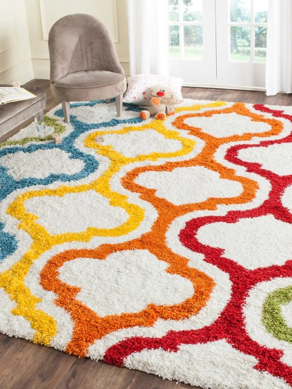彩色波纹方形地毯