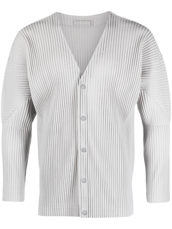 Pleated buttoned cardigan