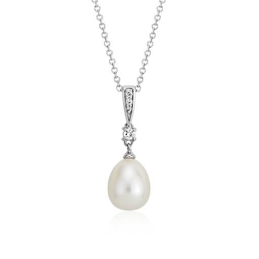 Freshwater Cultured Pearl and White Topaz Pendant in Sterling Silver (7.5mm) | Blue Nile