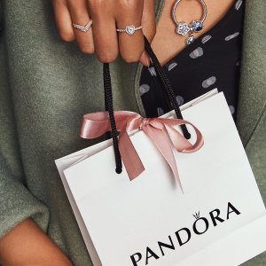 Pandora 精选首饰特卖 $36.99收冰雪奇缘安娜串珠
