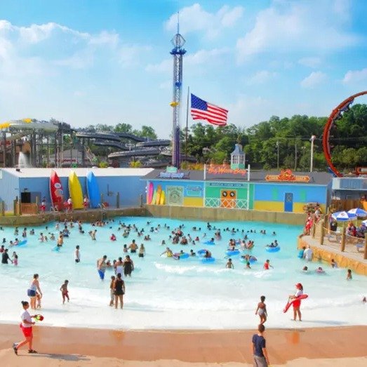 Amusement & Water Park Admission for One Adult, Child, or Senior at Clementon Park Splash World (Up to 25% Off)