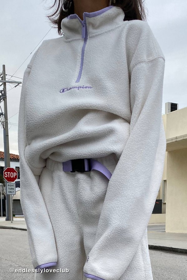 UO Exclusive Polar Fleece Half-Zip Sweatshirt