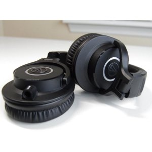 Audio-Technica ATH-M40x Professional Studio Monitor Headphones
