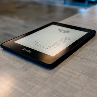常青树Kindle Paperwhite更新了 它是更合格的泡面盖吗？