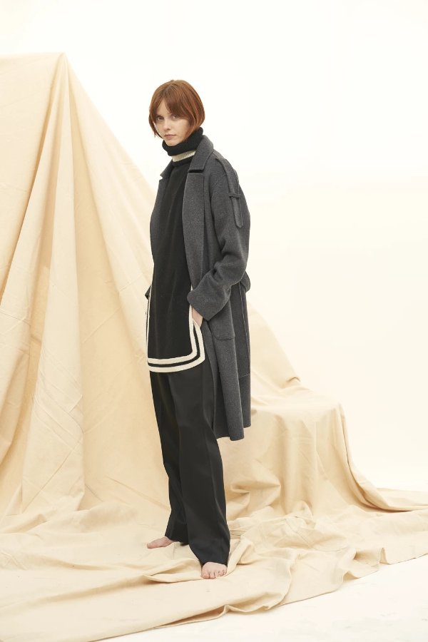 QUAINT ICONIC Wool-Cashmere Aimee Coat - Pebble