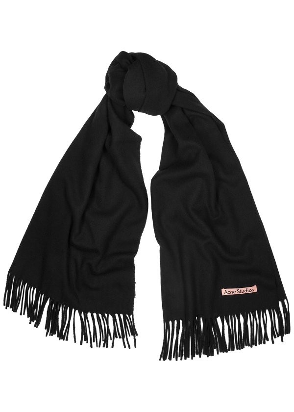 Canada black wool scarf