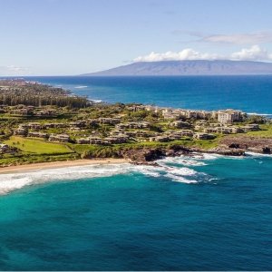 Maui villa for 3 nights through 2023