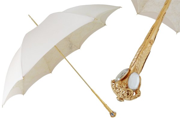 奢华象牙遮阳伞