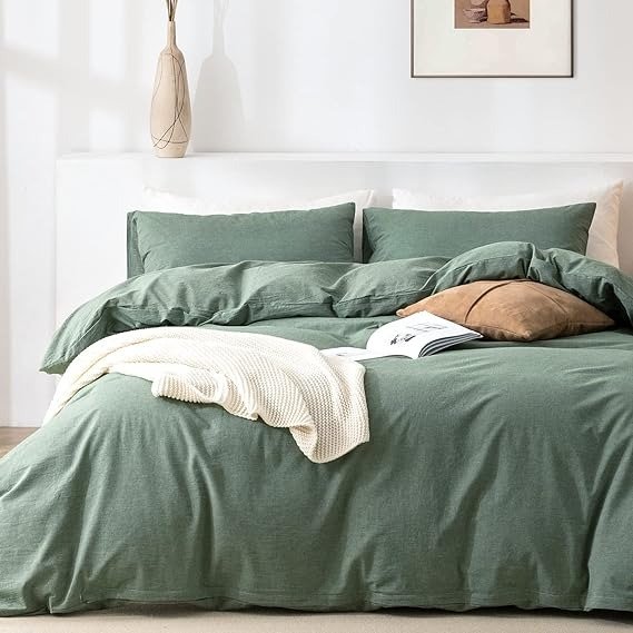 Green Duvet Cover, 100% Yarn Dyed Washed Cotton 3 Pieces Bedding Set, Solid  Color Casual Simple Style Chambray Duvet Cover, Luxury Relaxed Soft Feel  Natural Wrinkled Easy Care (Green, Queen) : : Home