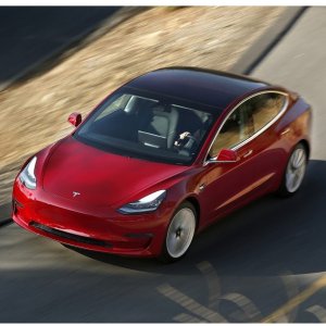 为什么消费者报告不推荐Tesla Model 3