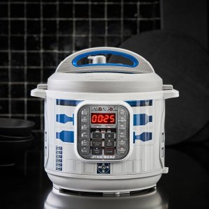 Instant Pot® Duo™ 6-quart Pressure Cooker, Darth Vader