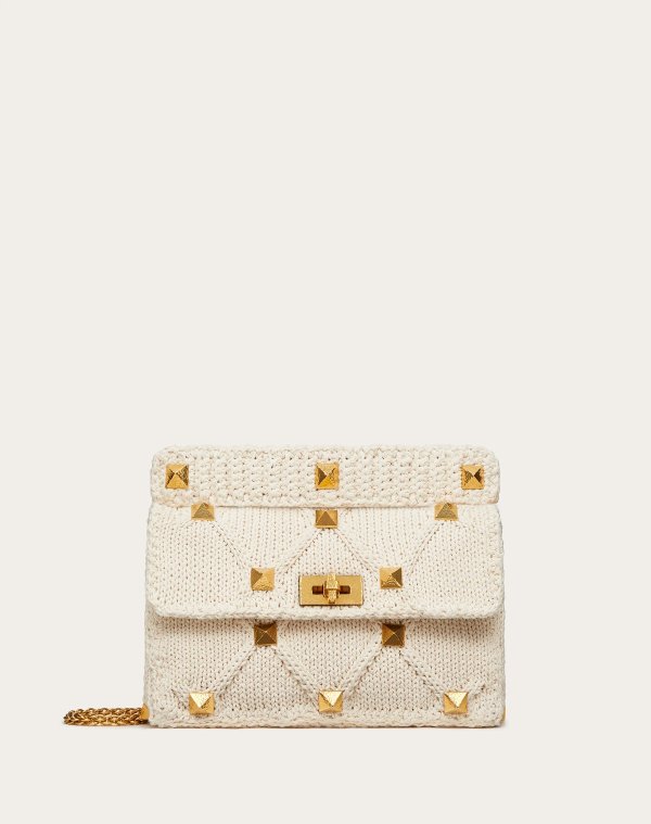 Large Roman Stud Knitted Bag with Chain for Woman | Valentino Online Boutique