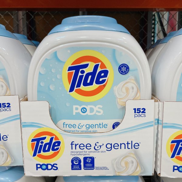 Pods HE Laundry Detergent Pods, Free & Gentle, 152-count