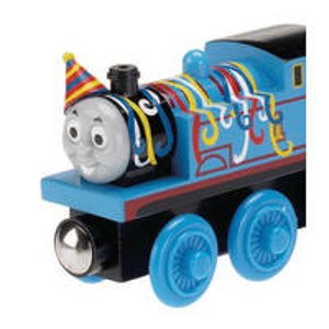 ALL Thomas Wooden Railway Engines @ ToysRUs