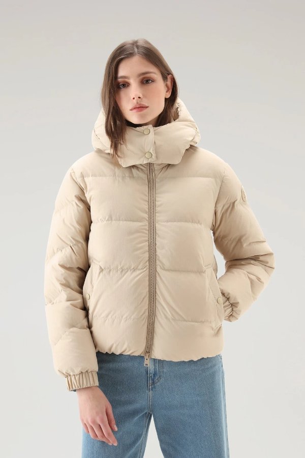Quilted Down Jacket in Eco Taslan Nylon with Detachable Hood Beach Sand