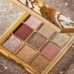 New Arrivals:HUDABEAUTY Gold Obsessions Eyeshadow Palette