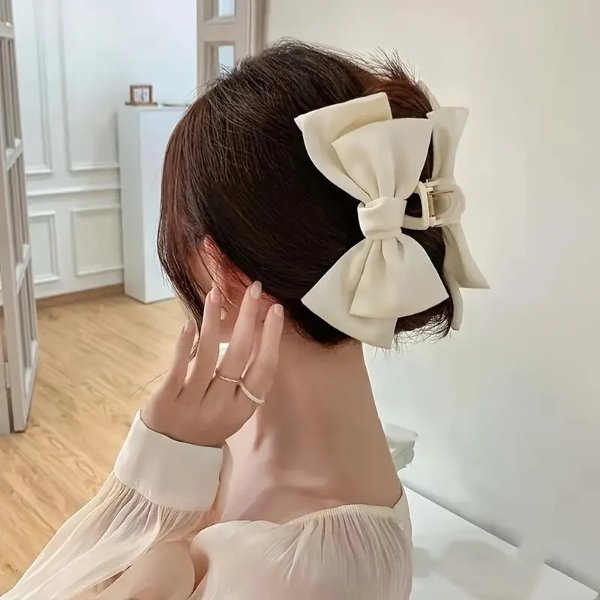 Elegant White Bowknot Hair Claw Clip - Strong Hold Grip for Thick Hair - Non-Slip Hair Jaw Clip Accessory