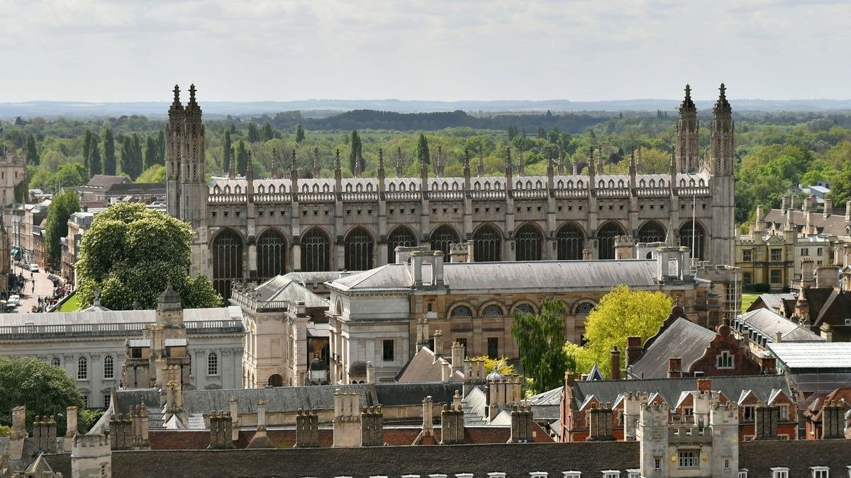 英国最贵大学Top10 | 什么专业1年50万？