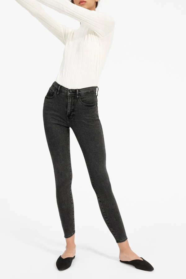 Authentic Stretch High-Rise Skinny Jean