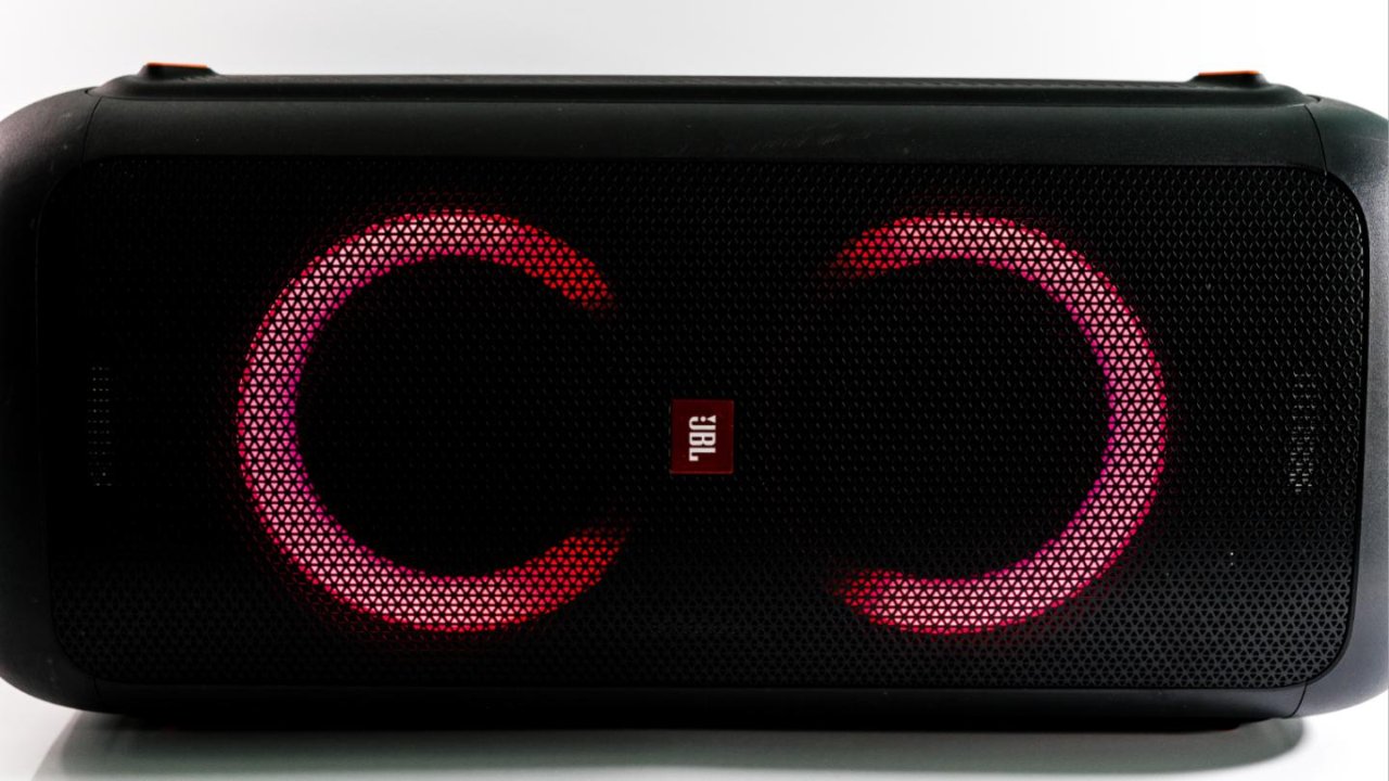 JBL PartyBox 300 - 移动的音乐怪兽！