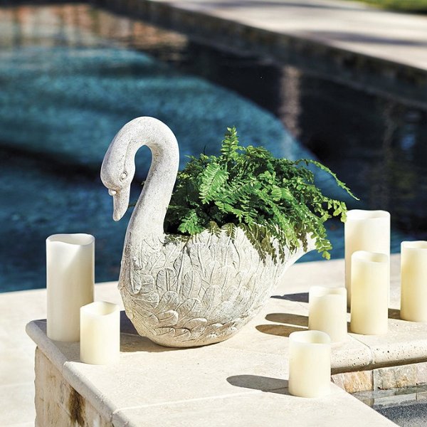 Swan 装饰花瓶