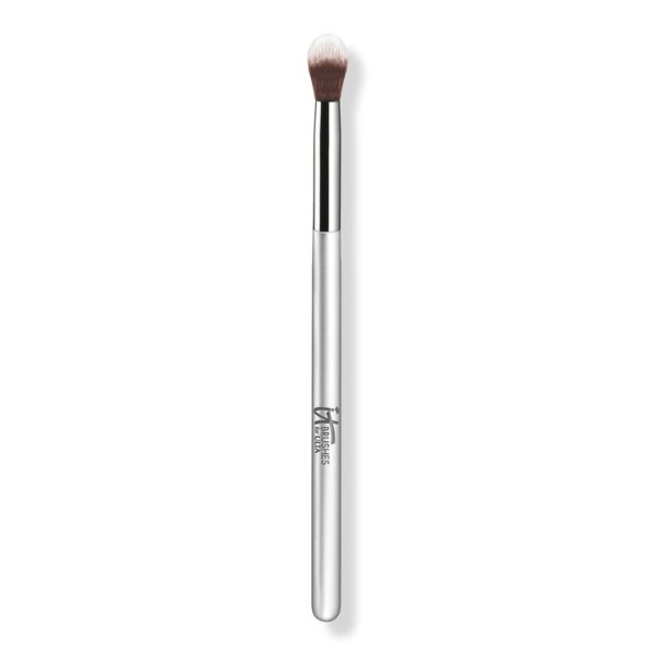 Airbrush Blending Crease Brush #105 - IT Brushes For ULTA | Ulta Beauty