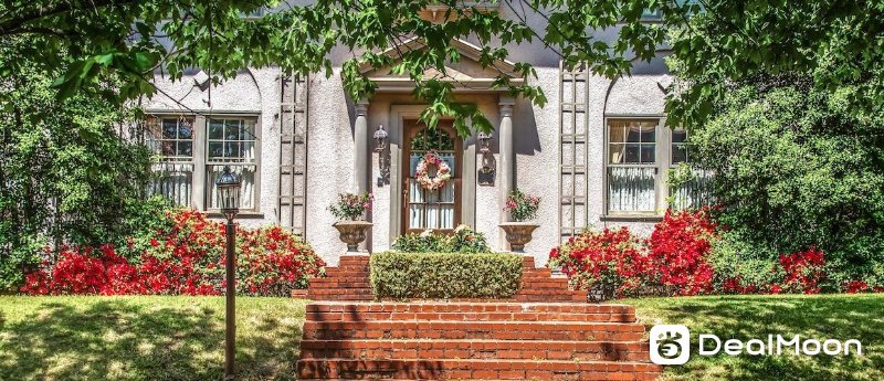 Stock-RegalHomeWithBrickSteps-AdobeStock-264988507-copy-compressor.jpeg