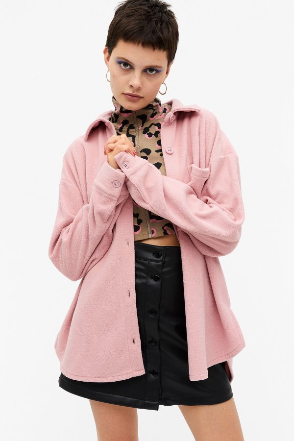 粉色摇粒绒外套