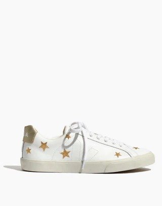 x Veja™ Esplar Low Sneakers in Embroidered Stars