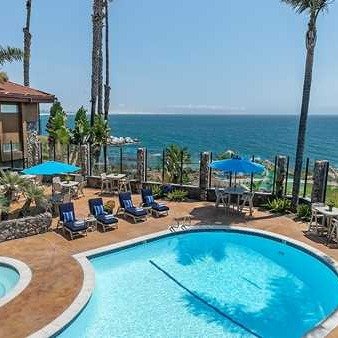$149—Oceanfront Pismo Beach inn w/stunning views, 55% off