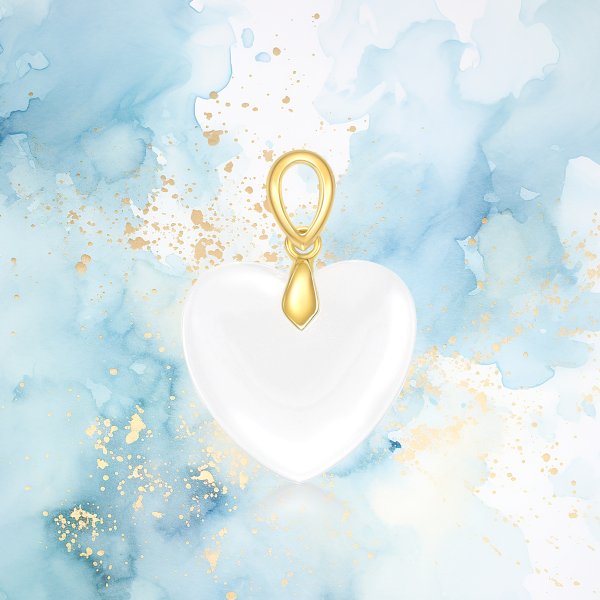 Heart Shape Hetian Jade Pendant with 18K Yellow Gold Claws Prong