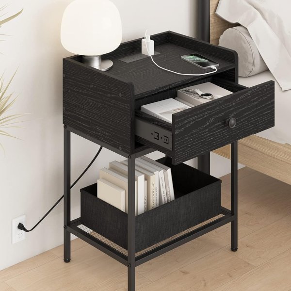 Y&M Nightstand with Charging Station and USB Ports