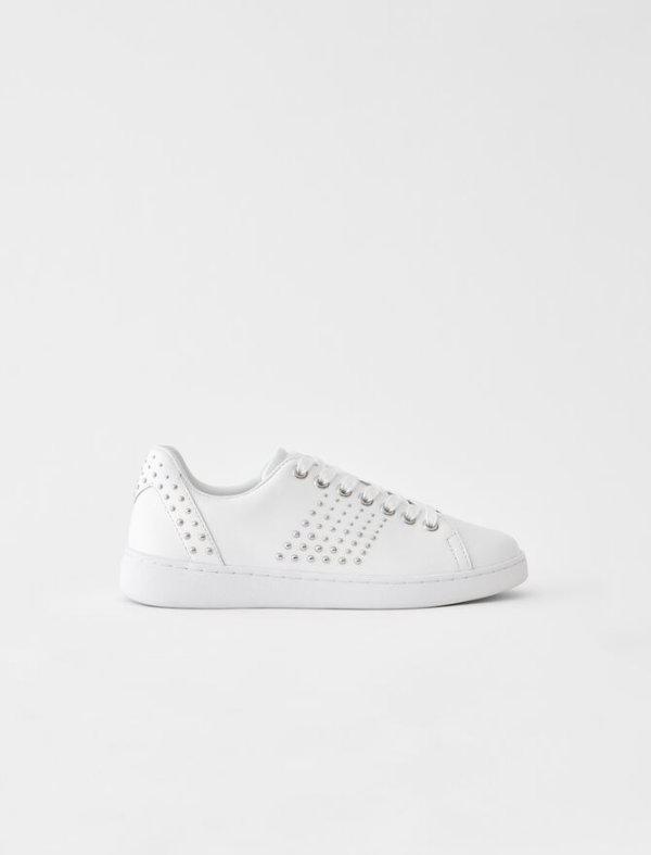 221FLOWVA White leather sneakers with studs
