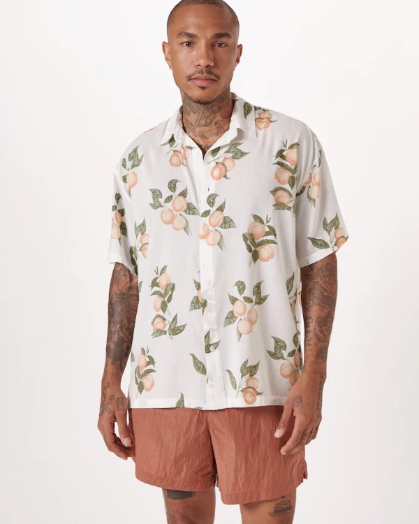 Men's Oversized Short-Sleeve Button-Up Shirt | Men's Up to 50% Off Select Styles | Abercrombie.com