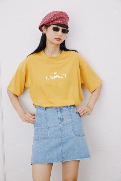 Lovely Graphic Boxy T-Shirt