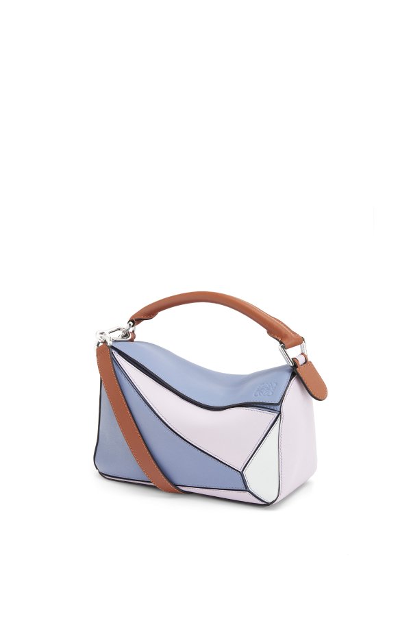 Small Puzzle bag in classic calfskin Blueberry/Kaolin - LOEWE