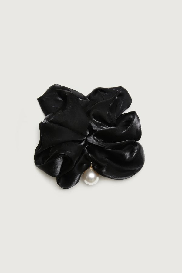 SCRUNCHIE WITH PEARL $17 Additional 15% off - Prices as Marked HR-10882-W Black;Ivory HR-10882-W $28 $17.00