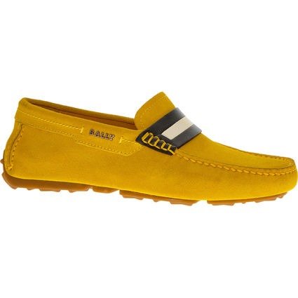 黄色乐福鞋