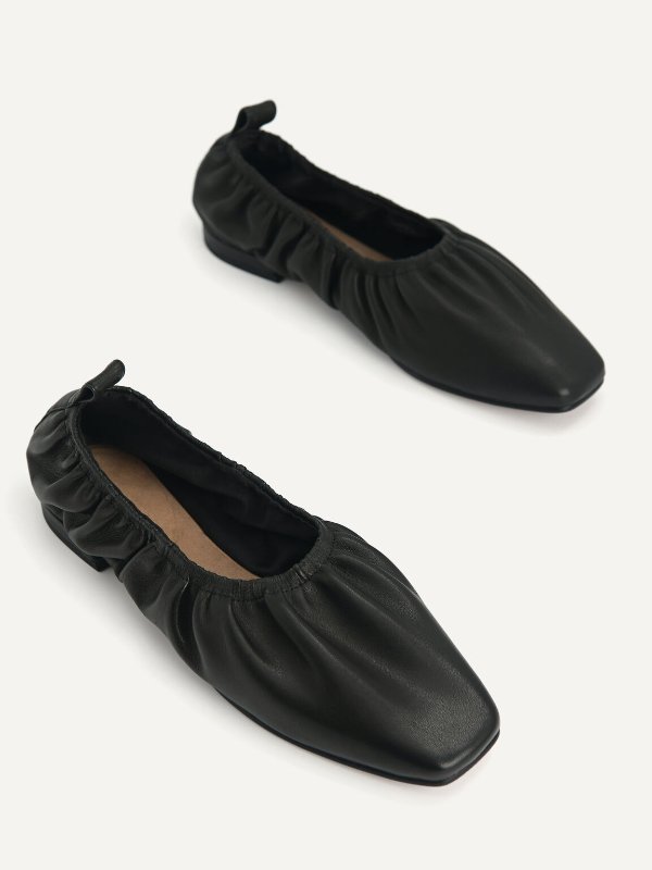 Ruched Leather Flats - Black