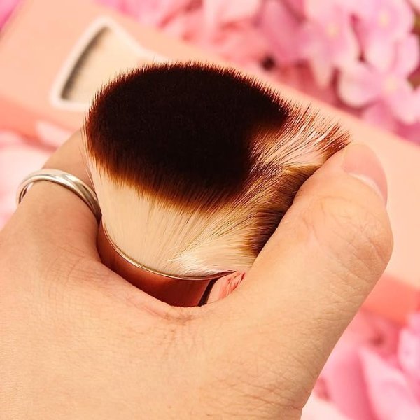 Foundation Brush for Liquid Makeup, Flat Top Kabuki Synthetic Professional Makeup Brushes Liquid Blending Mineral Powder Buffing Stippling Makeup Tools, Pink