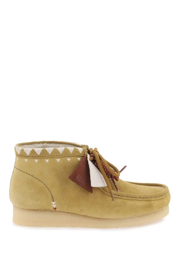 'Wallabee' lace-up boots Clarks