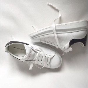 Net-A-Porter 英国站精选新款Alexander Mcqueen麦昆小白鞋等服饰热卖