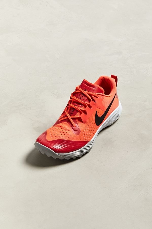 Nike Air Zoom 运动鞋