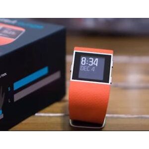 Fitbit Surge Fitness GPS Superwatch - TANGERINE