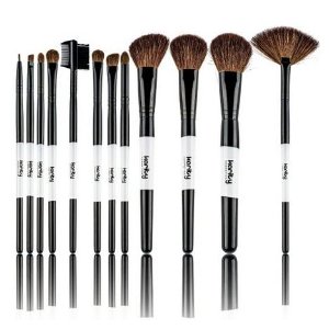 sional Studio Quality 12 Piece Natural Cosmetic Makeup Brushes Set