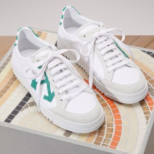 上新：24 SÈVRES 独家款Off-White绿纹运动鞋上市热卖