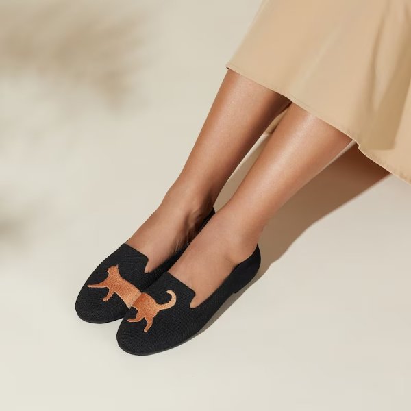 Round-Toe Embroidered Loafer (Audrey)