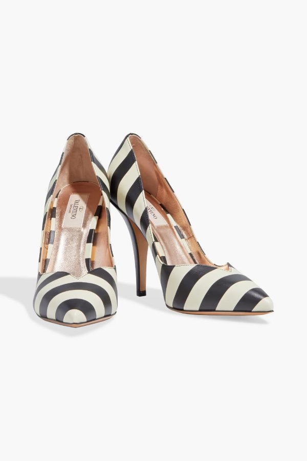 Striped leather pumps