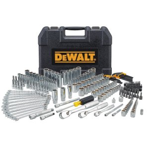 限今天：DEWALT 机械工具套装今日特卖