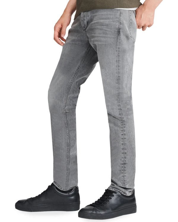Men's Fit 2 Mid-Rise Relaxed Slim-Fit Jeans